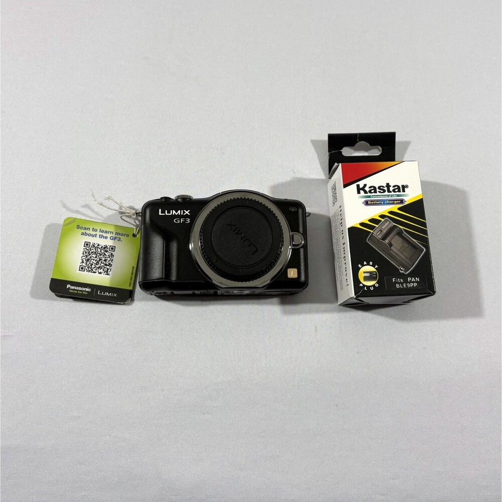 Panasonic LUMIX DMC-GF3 12.1MP Digital Camera Black Body Battery Charger Tested